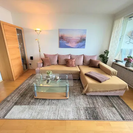 App 537 - Strandlage Apartment Sierksdorf