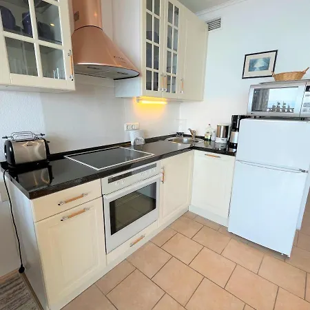 App 537 - Strandlage Apartment *